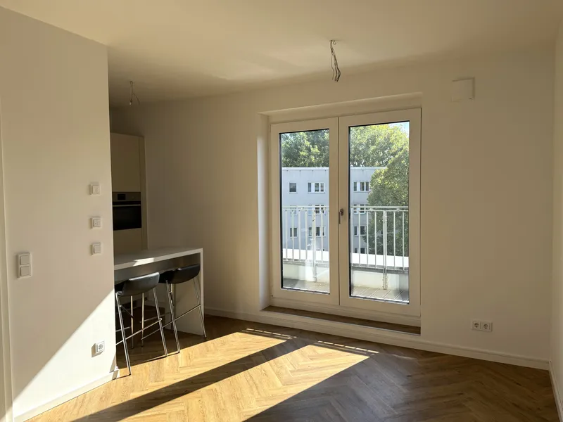 Kuscheliges Zuhause an der Spree: 2-Zimmer-Wohnung mit Einbauküche — photo 1
